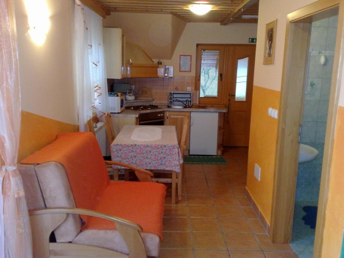 Apartment Beli Zajec Мозирие Екстериор снимка