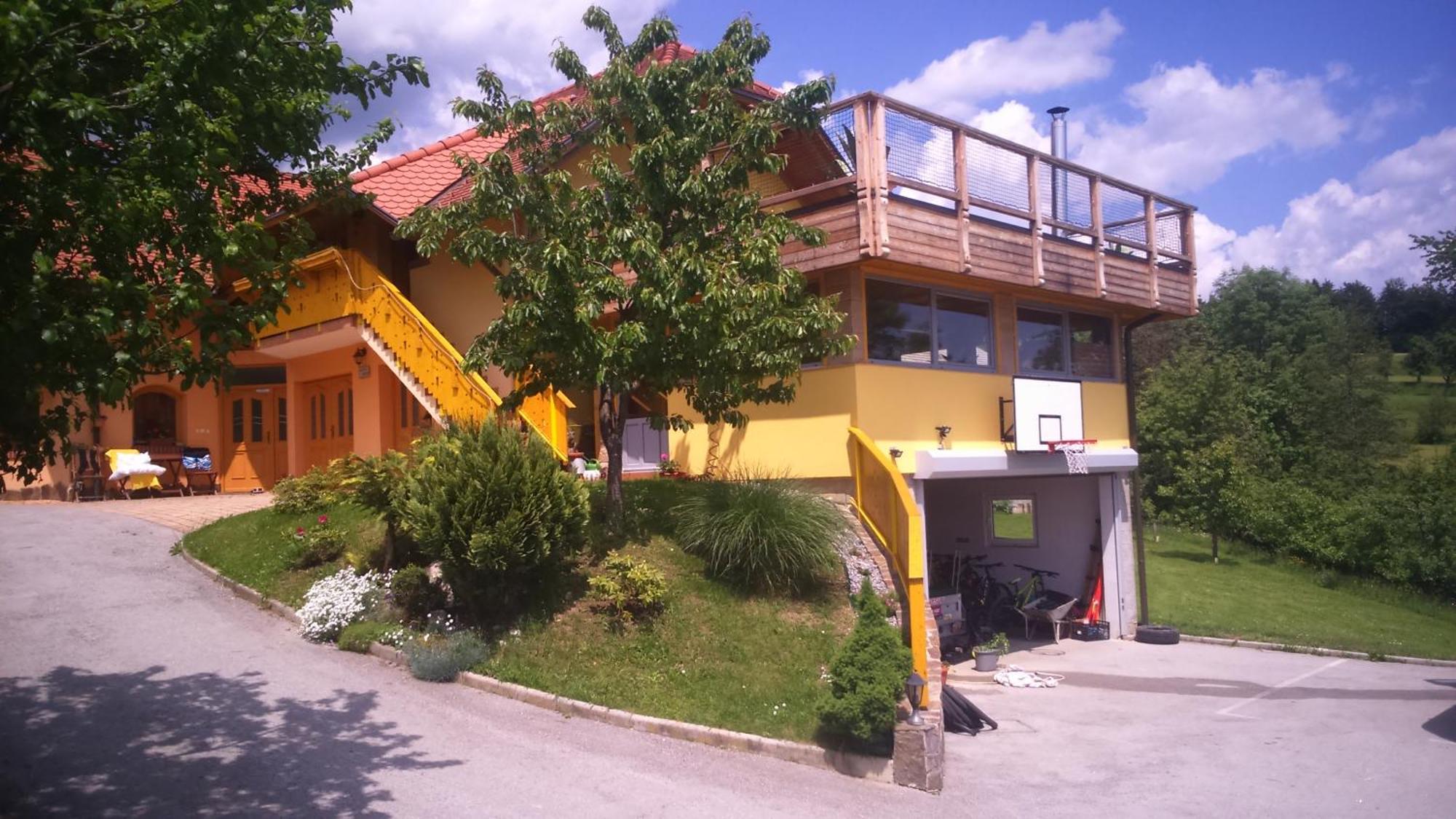 Apartment Beli Zajec Мозирие Екстериор снимка